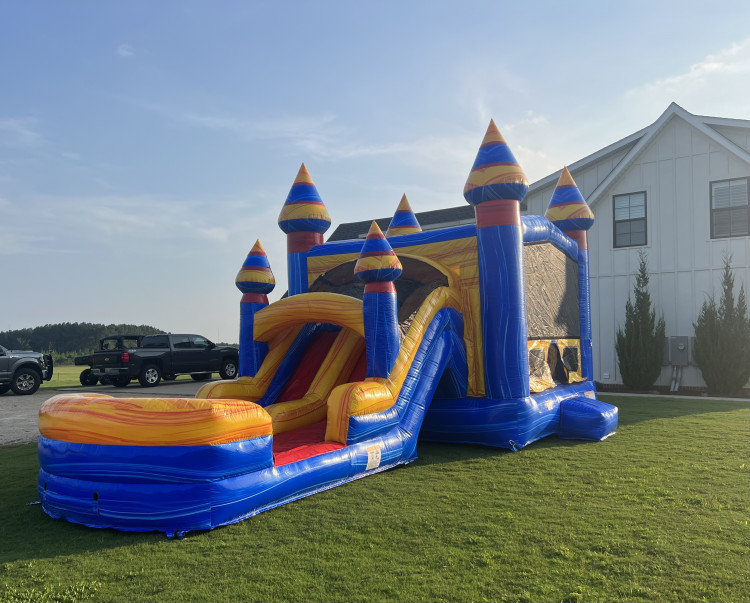 Bounce House/ Wet or Dry Slide Combo